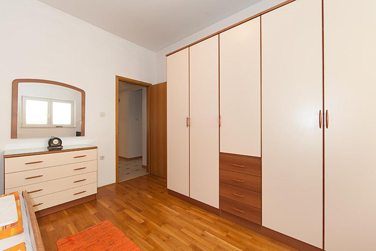 Apartments Zorica Tučepi Exterior foto